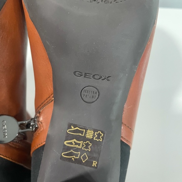 Women’s Geox Respira size 10 Italian patent zipper bootie - Picture 8 of 9